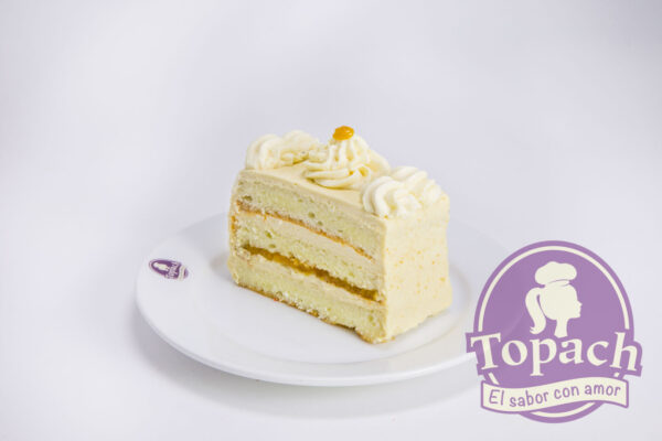 Pastel Lúcuma. Desde 6 unidades.